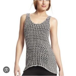 Cabi Women's Yarn High Low Tank Knit Top Shirt Sz Small Black White Loose Fit